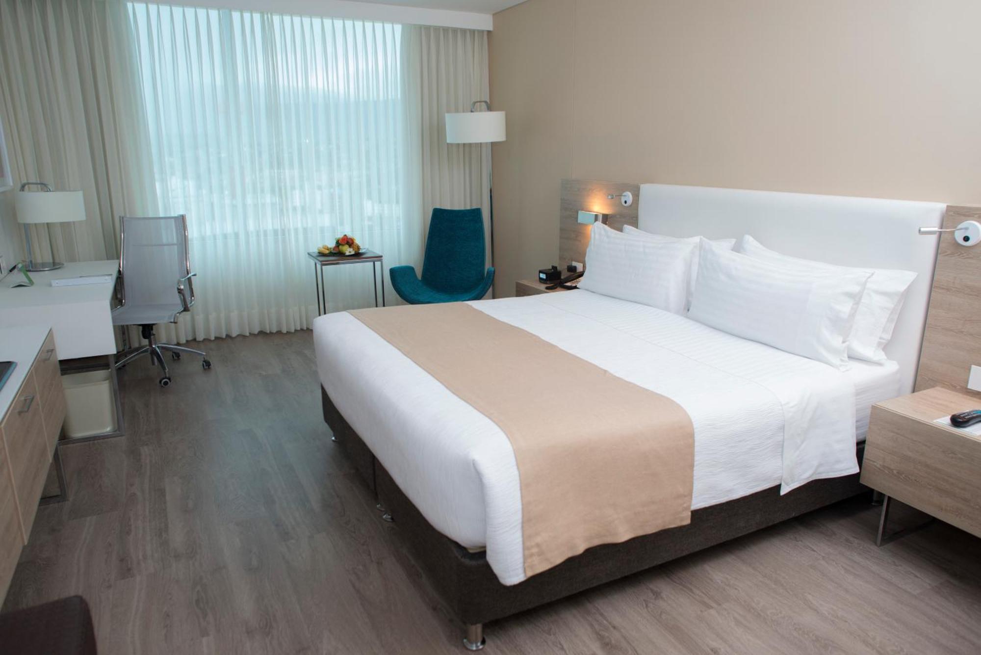 Standard King Room - High Floor,1284626893:JPEG